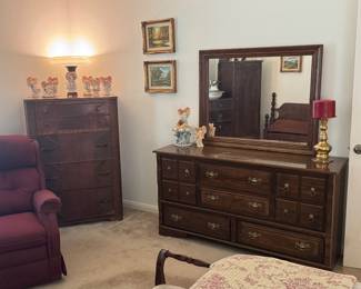 Bedroom dresser