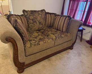 Lovely Love Seat