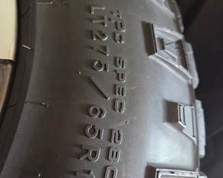 GMC tire specs