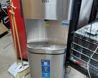 Brio water dispenser / purifier - never used, taken out of box