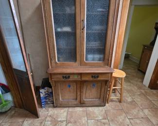1900's pie safe