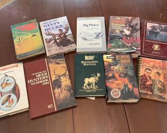 Vintage Hunting & Reloading Book Lot ($30)