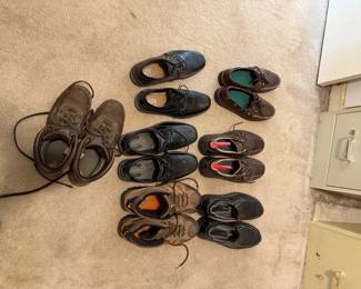 Lot of Men's Shoes Size 11 ($40)