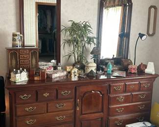 Complete matching set of bedroom furniture