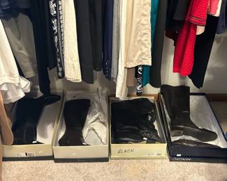 Ladies boots