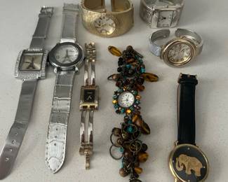 Several watches, chicos and Brighton