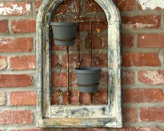 Outdoor wall decor 