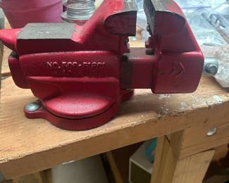 Vintage Craftsman vise