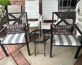 Matching outdoor chair set