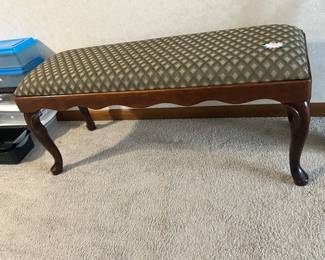 Traditional bench
