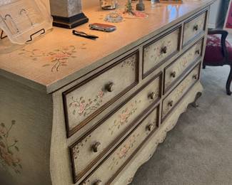 DRESSERS