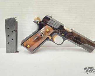 249 AutoOrdnance World War II Commemorative M1911A1 .45 Auto SemiAuto Pistol
