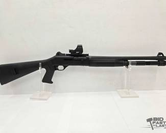 940  Benelli M4 Super 90 .12ga SemiAuto Shotgun