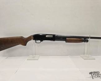 902 Winchester Defender .12ga Pump Action Shotgun