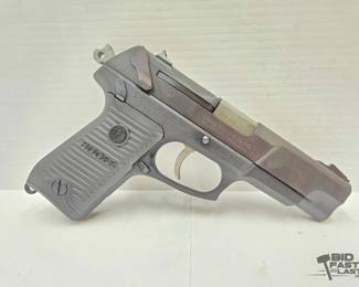 242 Ruger P89 9mm SemiAuto Pistol