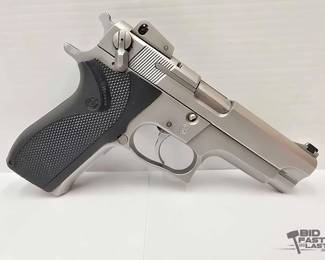 262 Smith Wesson 5906 9mm Semi Auto Pistol