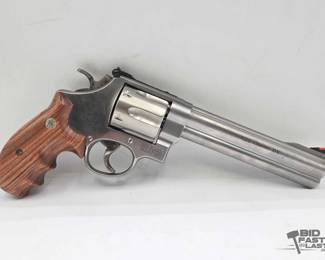 536 SmithWesson 629 Classic DX .44 Mag Double Action Revolver