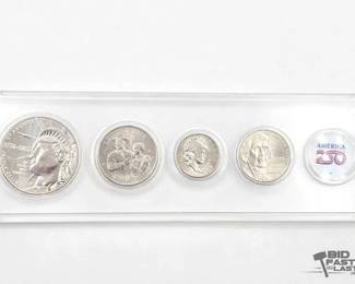 33  250th Anniversary Mint Set