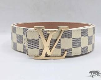 1800  Louis Vuitton Belt
