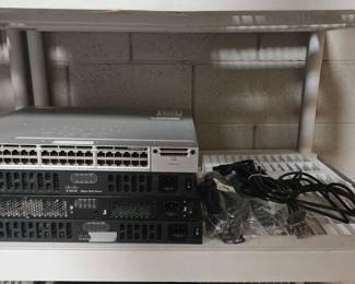 2564 Cisco Network Switch and ISR