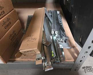 2546 Network Hardware Server Rails