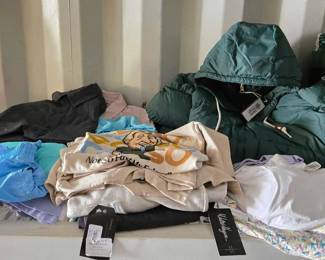 5080  Mixed Clothing