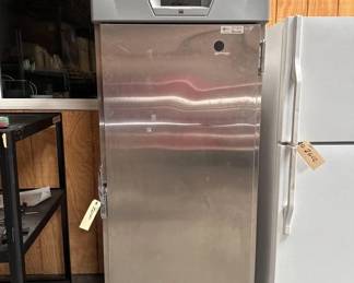 2600 Migali Scientific Refrigerator