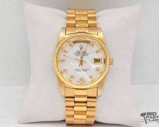 1098  Gold Mens Rolex Oyster Perpetual DayDate President Watch