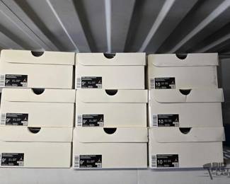 5050  9 Womens Jordan Stadium 90 Shoes