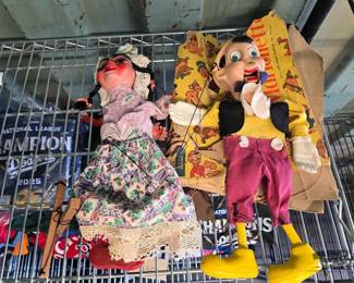3512 Disney Marionettes
