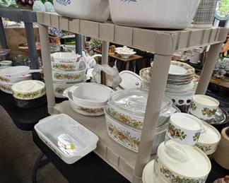 Pyrex, Corelle, Fire King, Corningware