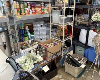 lock n lock, food storage, iron and glass shelf, cook books