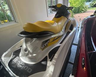 BUY IT NOW! $17,000.00.  A 2019 Yamaha FX Limited Waverunner Jet ski & 2007 Seadoo GT1, 4Tec, Jet ski, includes 2019 Triton trailer.