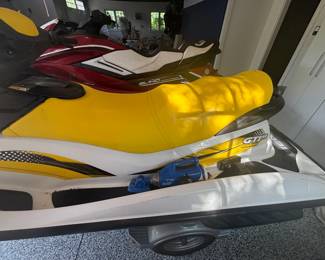 BUY IT NOW! $17,000.00.  A 2019 Yamaha FX Limited Waverunner Jet ski & 2007 Seadoo GT1, 4Tec, Jet ski, includes 2019 Triton trailer.
