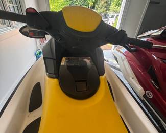 BUY IT NOW! $17,000.00.  A 2019 Yamaha FX Limited Waverunner Jet ski & 2007 Seadoo GT1, 4Tec, Jet ski, includes 2019 Triton trailer.