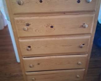 5 Drawer Dresser