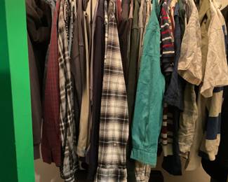 Nice men’s clothing shirts Large