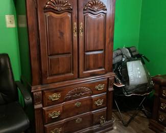 Dressing armoire