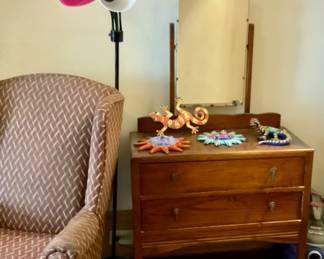 Dresser, animal figures