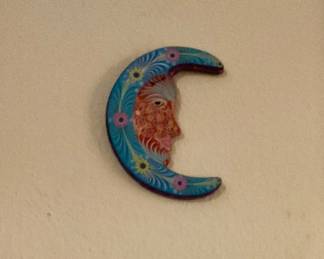 Moon figure