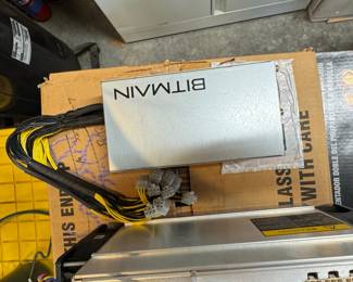 Bitmain Antminer D3 Cryptocurrency Miner