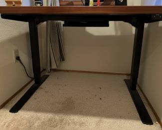 Fully Jarvis Standing Desk