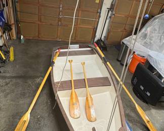 Fiberglass Rowing Dinghy with Oars