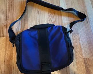 Targus Messenger Bag