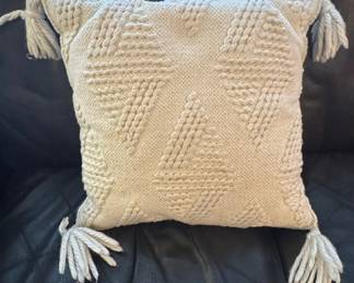 Handwoven Cotton Throw Pillow Cover with Tufted Geometric Design and Tassel Corners