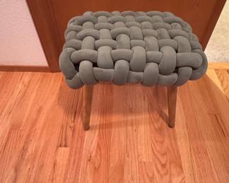 Chunky Knit Ottoman