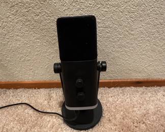 FIFINE AmpliGame AM8 USB/XLR Dynamic Microphone