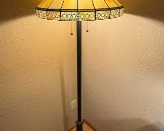 Tiffany Style Mission Floor Lamp