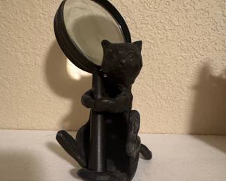 Antique Cast Iron Cat Magnifying Glass