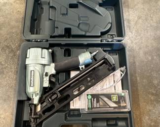 Metabo HPT NT65MA4 15-Gauge Finish Nailer